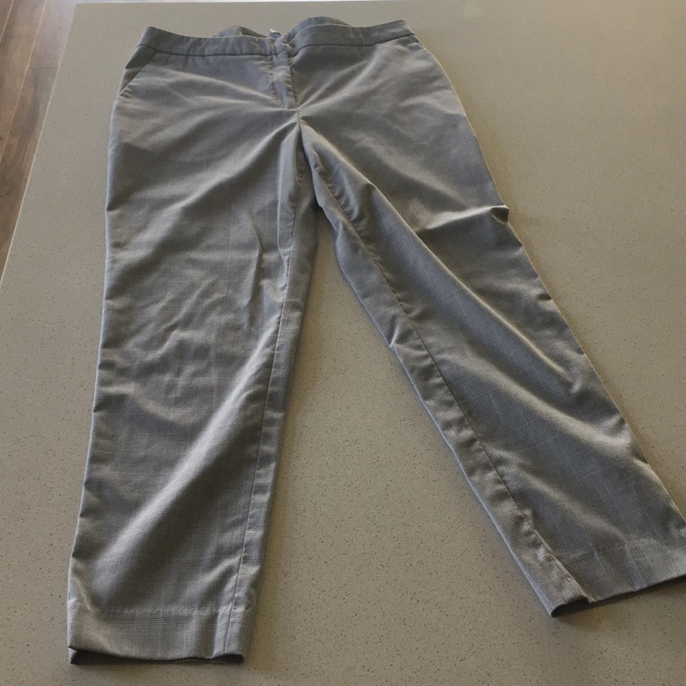H&M Dress Cropped Pants